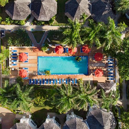Royal Decameron Club Caribbean Resort Runaway Bay Exterior foto